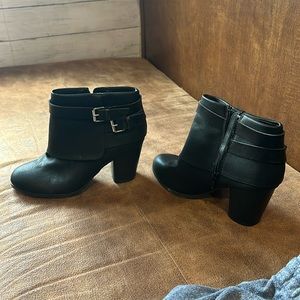 New Black Booties Madden Girl Brand sz 8